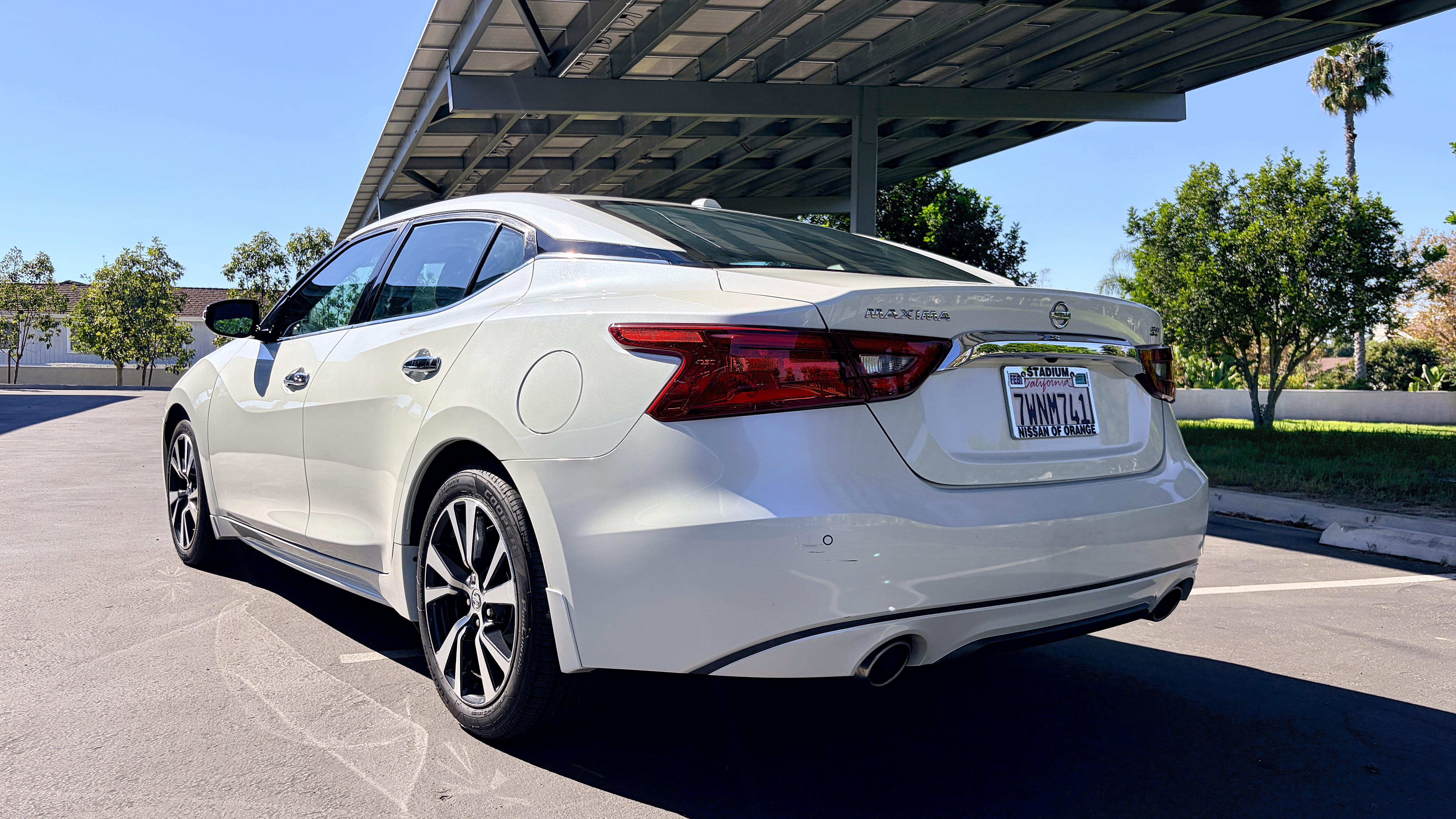 Used 2017 Nissan Maxima 3.5 SV FWD image 10