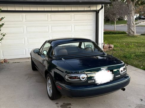 Used 1997 MAZDA MX-5 Miata image 6