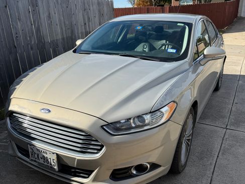 Used 2015 Ford Fusion Titanium image 5