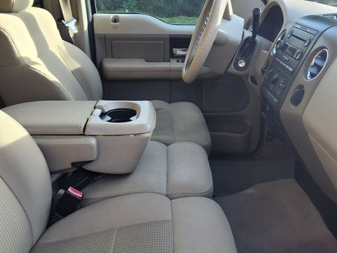 Used 2007 Ford F150 XLT image 4