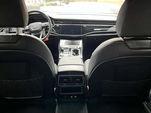 Used 2021 Audi Q8 Premium Plus w/ Premium Plus Package image 6
