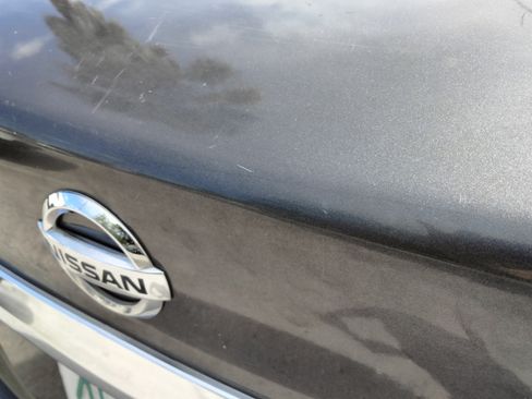 Used 2015 Nissan Sentra SV FWD image 19