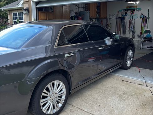 Used 2014 Chrysler 300 C AWD/4WD image 2