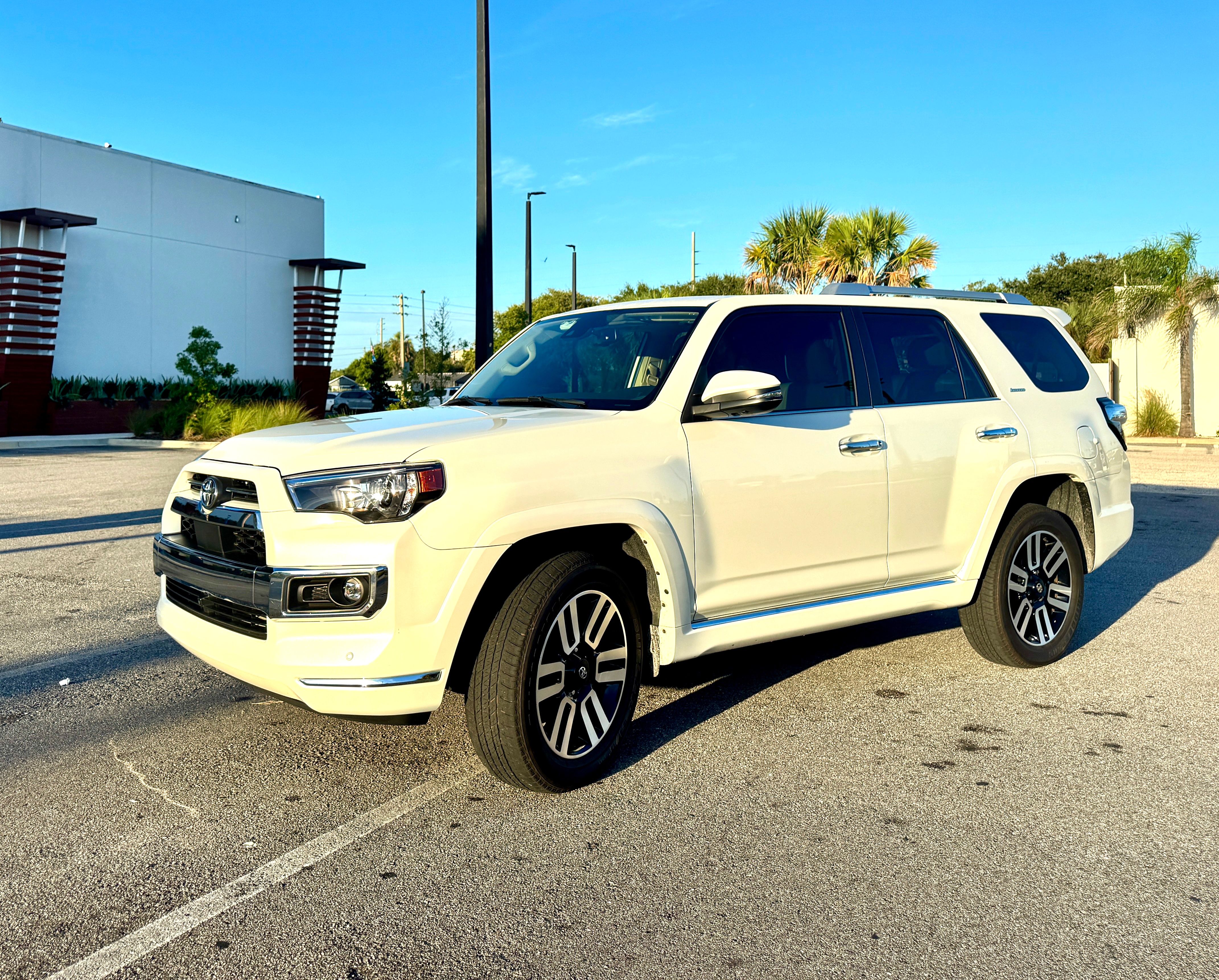 Used 2023 Toyota 4Runner Limited AWD/4WD image 1