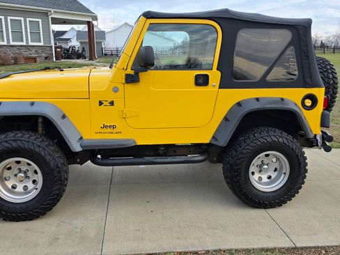 Used 2004 Jeep Wrangler X w/ Wheel Plus Group image 5