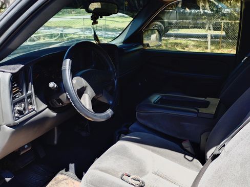 Used 2007 Chevrolet Silverado 1500 LS image 9