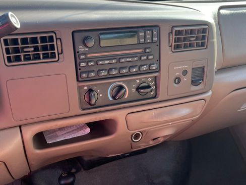 Used 2000 Ford F250 4x4 SuperCab Super Duty image 9