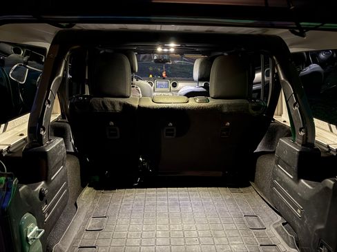 Used 2021 Jeep Wrangler Unlimited Sport image 2