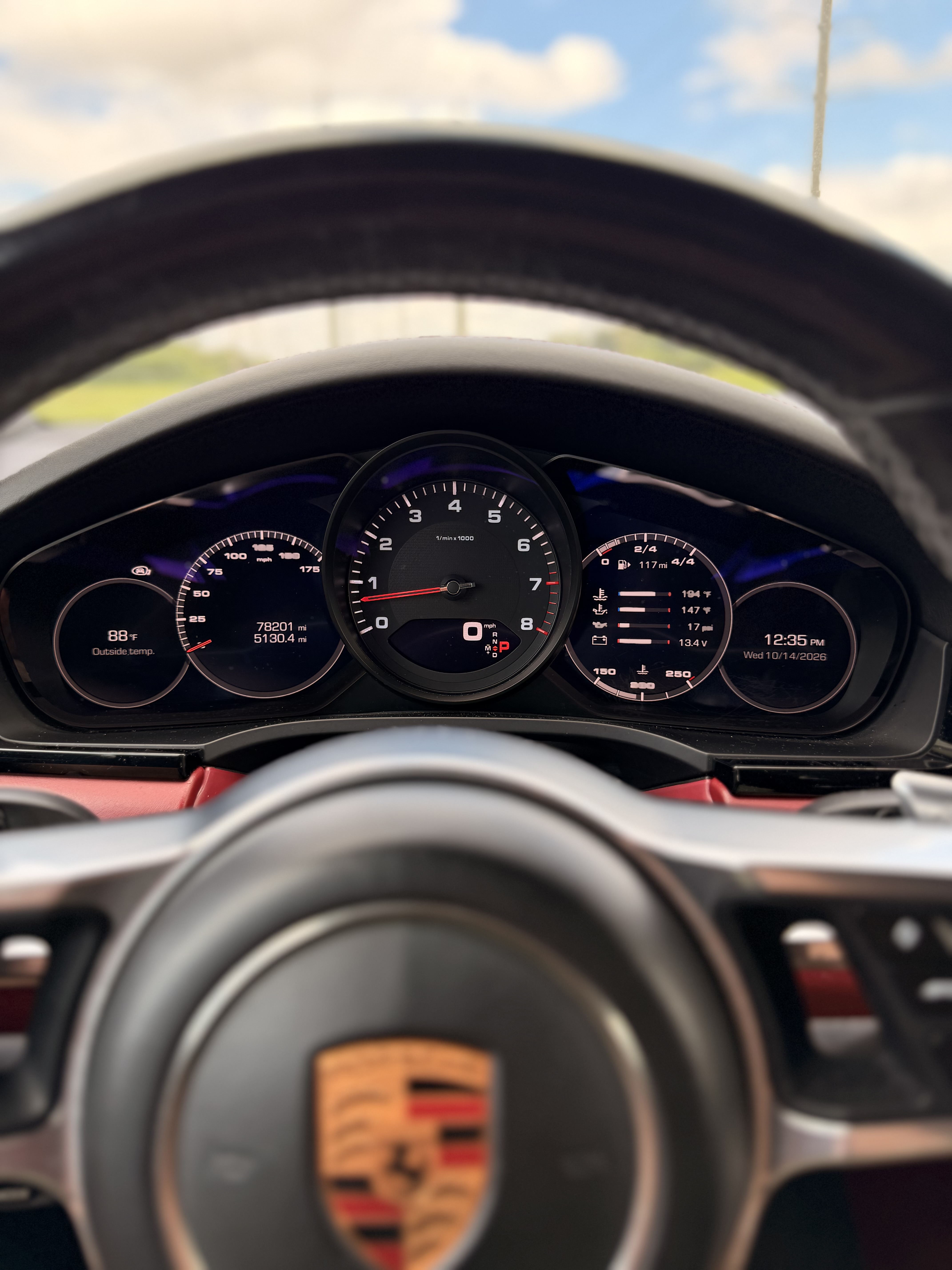 Used 2019 Porsche Cayenne AWD/4WD image 17