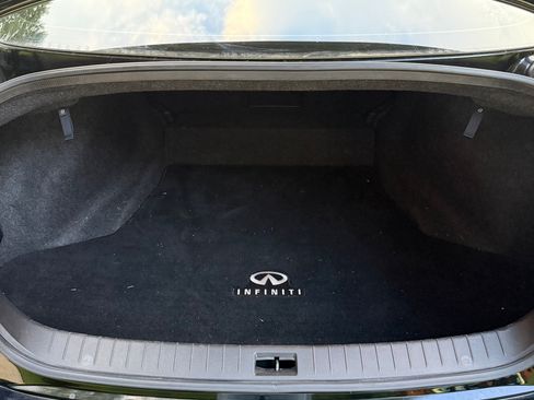 Used 2018 INFINITI Q50 Luxe w/ Essential Package (3.0T Luxe) RWD image 16