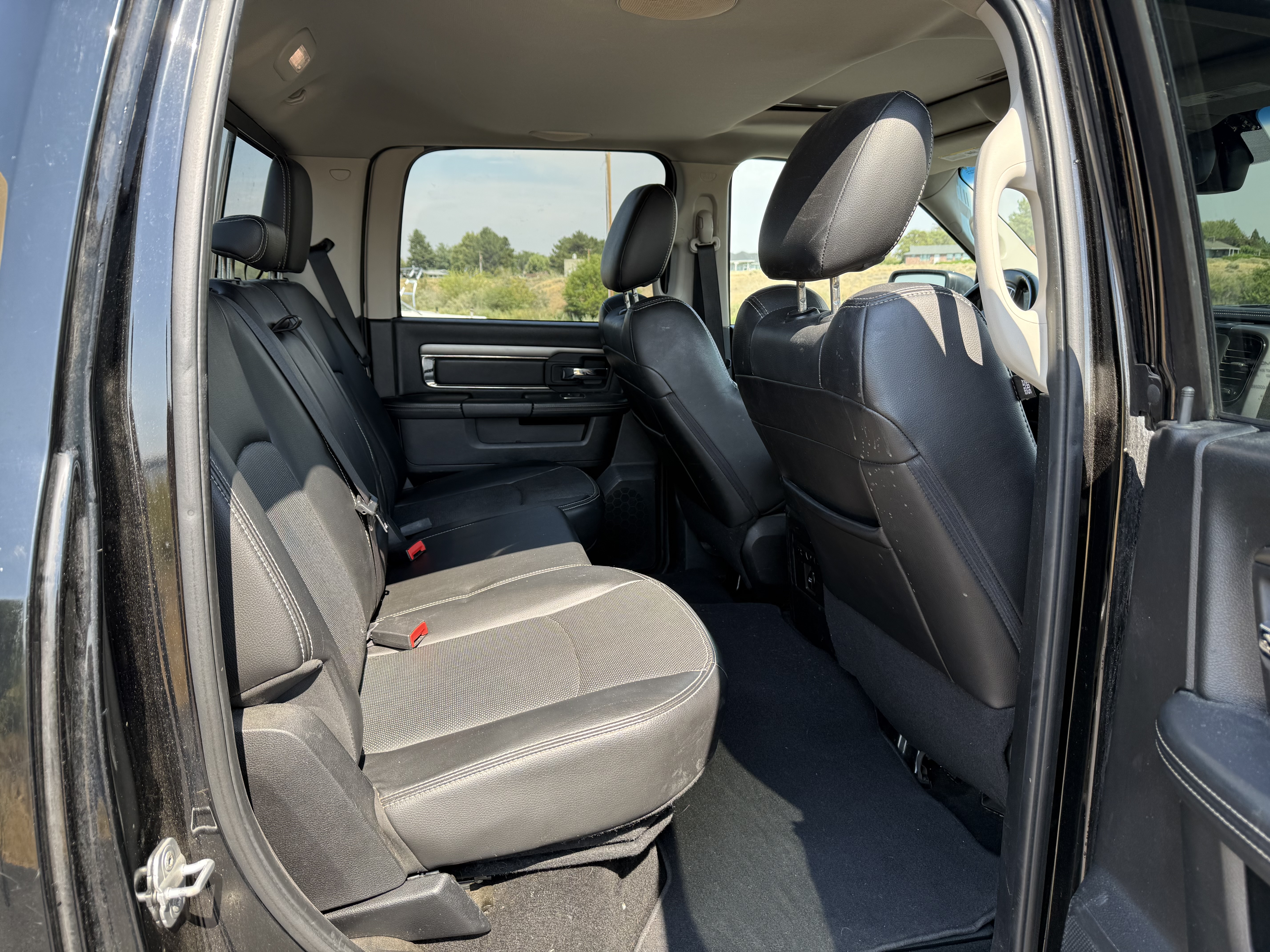 Used 2014 RAM 1500 Sport w/ Sport Premium Group AWD/4WD image 6