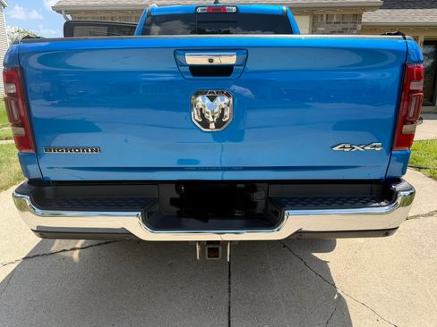 Used 2020 RAM 1500 Big Horn AWD/4WD image 6
