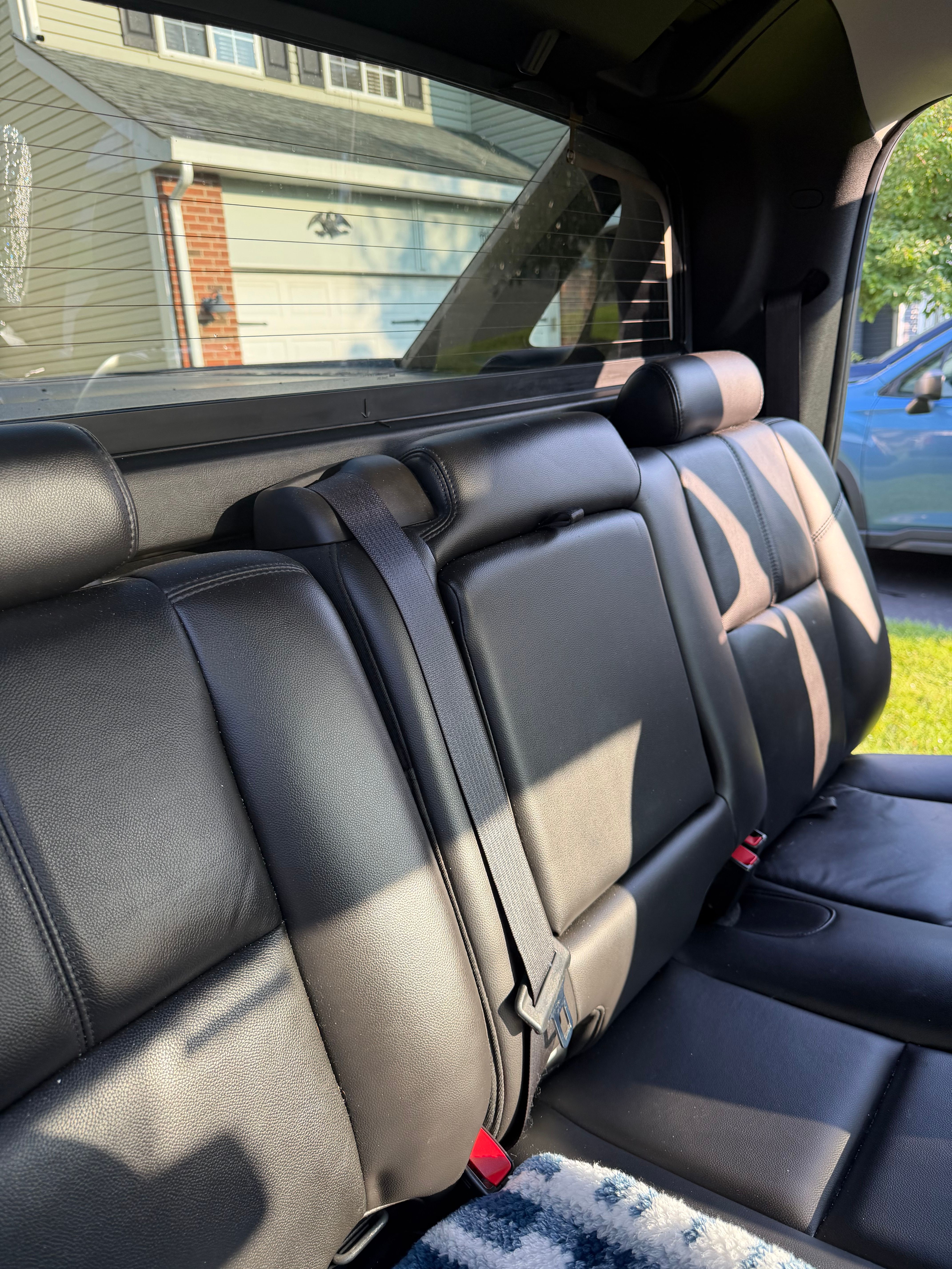 Used 2010 Chevrolet Avalanche LT w/ Luxury Package AWD/4WD image 10