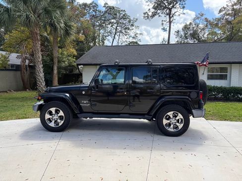 Used 2016 Jeep Wrangler Unlimited Sahara w/ Max Tow Package image 2