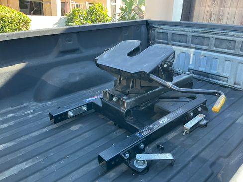 Used 2019 Chevrolet Silverado 3500 LTZ w/ Duramax Plus Package image 11