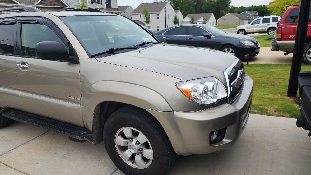 Used 2008 Toyota 4Runner Sport AWD/4WD image 6
