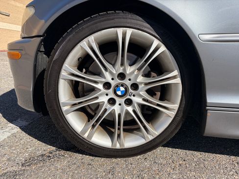 Used 2005 BMW 330Ci Convertible image 31