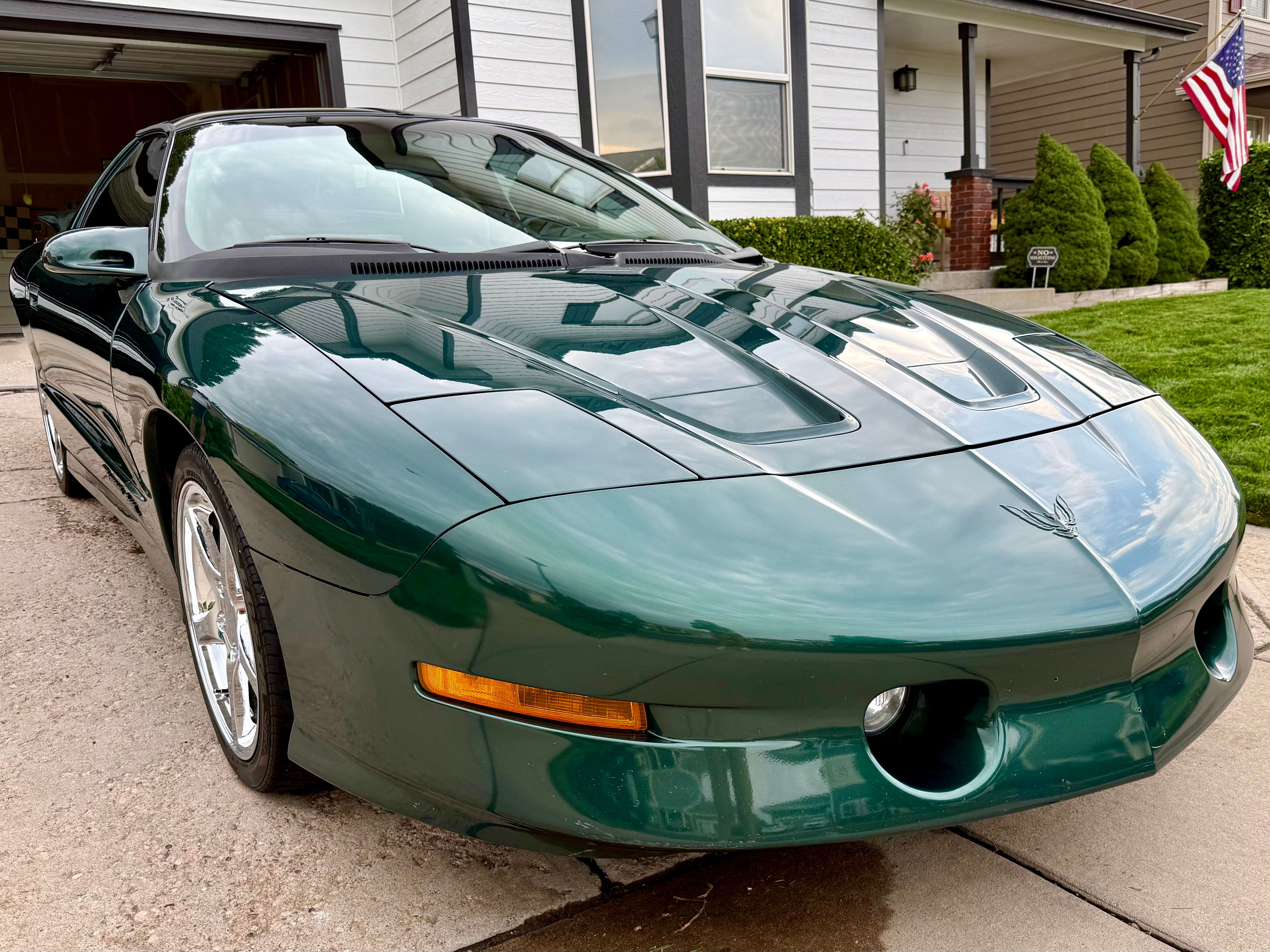 Used 1996 Pontiac Firebird Trans Am RWD image 23