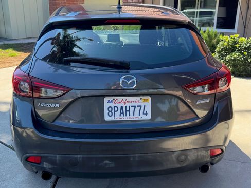 Used 2015 MAZDA MAZDA3 i Sport image 5