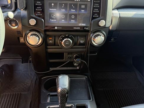 Used 2023 Toyota 4Runner SR5 Premium image 11