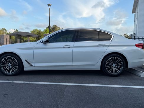 Used 2019 BMW 530i w/ Convenience Package image 11