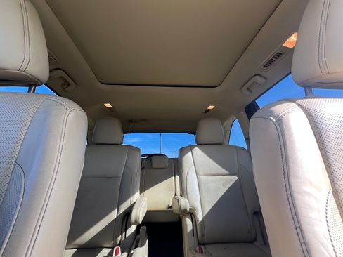 Used 2015 Toyota Highlander Limited Platinum image 13