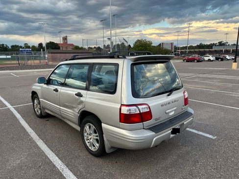 Used 2001 Subaru Forester S AWD/4WD image 8