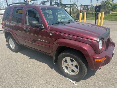 Used 2002 Jeep Liberty Limited AWD/4WD image 30