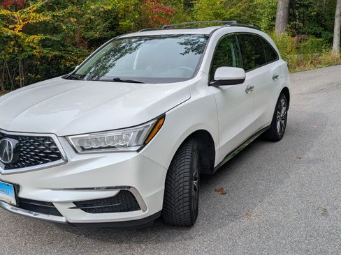 Used 2020 Acura MDX SH-AWD w/ Technology Package image 4