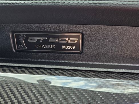 Used 2021 Ford Mustang Shelby GT500 w/ Carbon Fiber Handling Package image 21