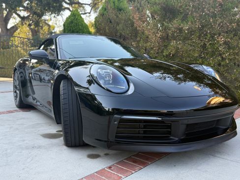 Used 2020 Porsche 911 Carrera S image 6