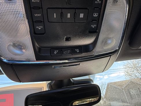 Used 2021 Jeep Grand Cherokee Overland image 6