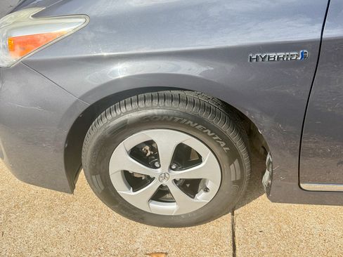 Used 2012 Toyota Prius Three image 18