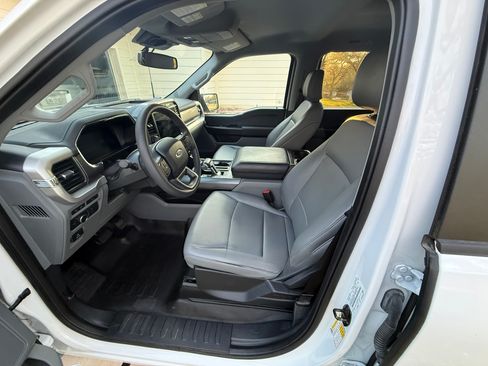 Used 2022 Ford F150 Lightning Pro w/ Tow Technology Package image 16