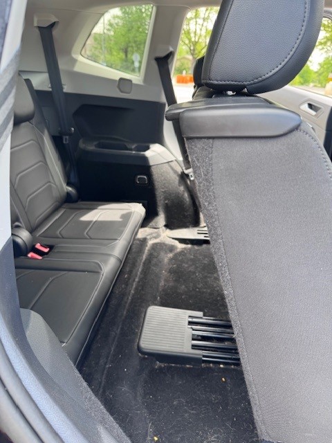 Used 2019 Volkswagen Tiguan SEL Premium w/ 3rd Row Seat Package AWD/4WD image 15