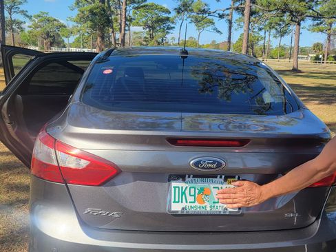 Used 2012 Ford Focus SEL image 4