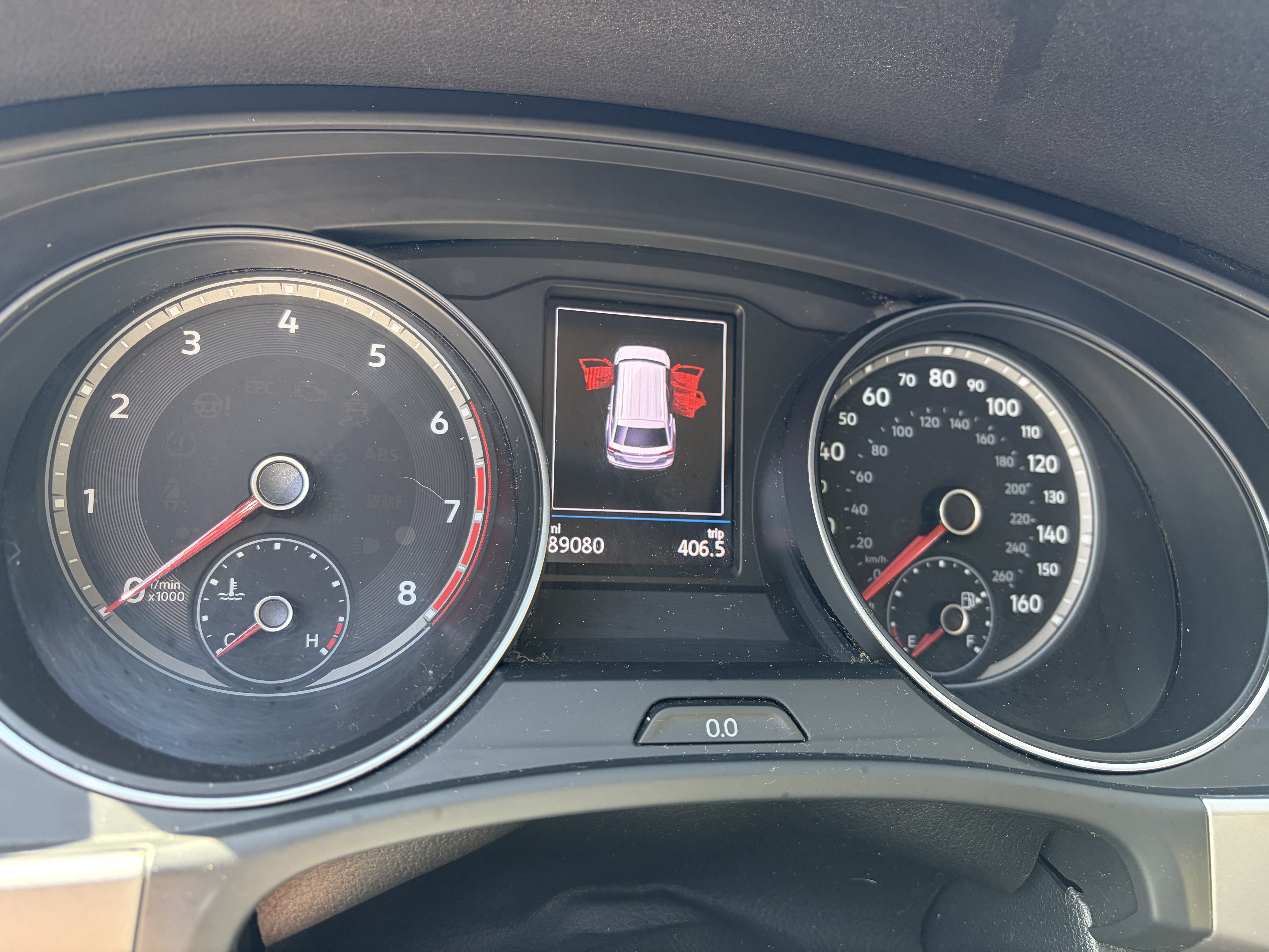 Used 2019 Volkswagen Atlas SE w/ Towing Package FWD image 10