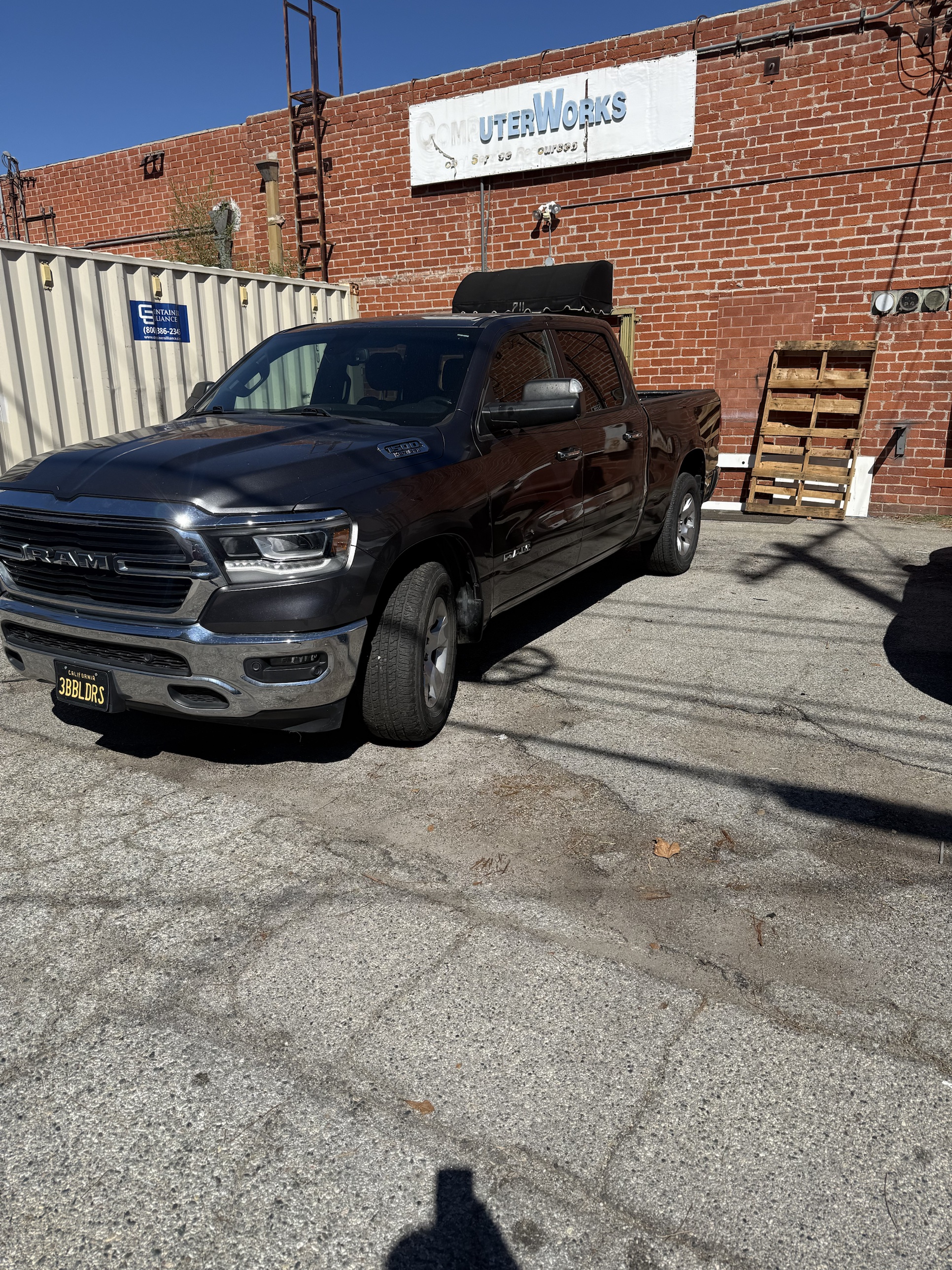 Used 2019 RAM 1500 Big Horn RWD image 1