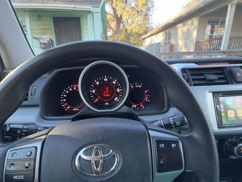 Used 2013 Toyota 4Runner Trail image 12