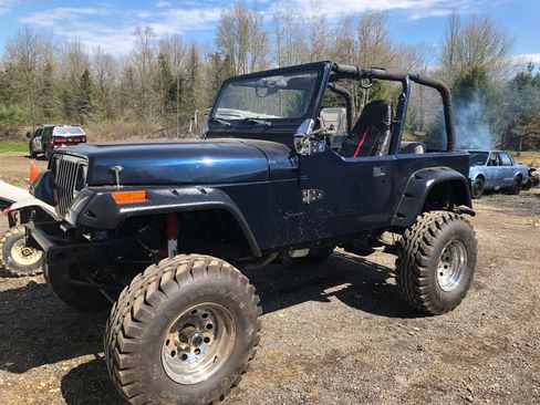 Used 1995 Jeep Wrangler Rio Grande AWD/4WD image 5