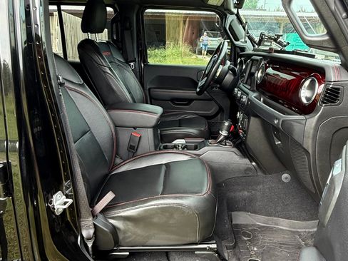 Used 2022 Jeep Gladiator Rubicon w/ LED Lighting Group image 28