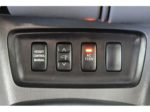 Used 2006 Toyota Sequoia Limited image 11