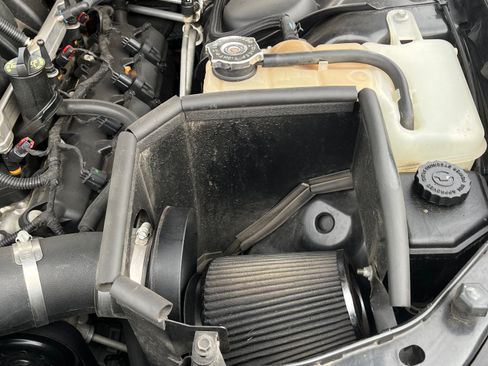 Used 2009 Dodge Challenger R/T image 17