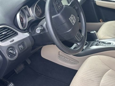 Used 2015 Dodge Journey SXT w/ Flexible Seating Group FWD image 14