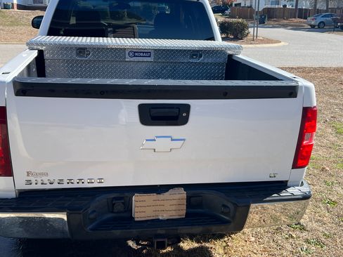 Used 2008 Chevrolet Silverado 1500 LT w/ 1LT Convenience Package image 5