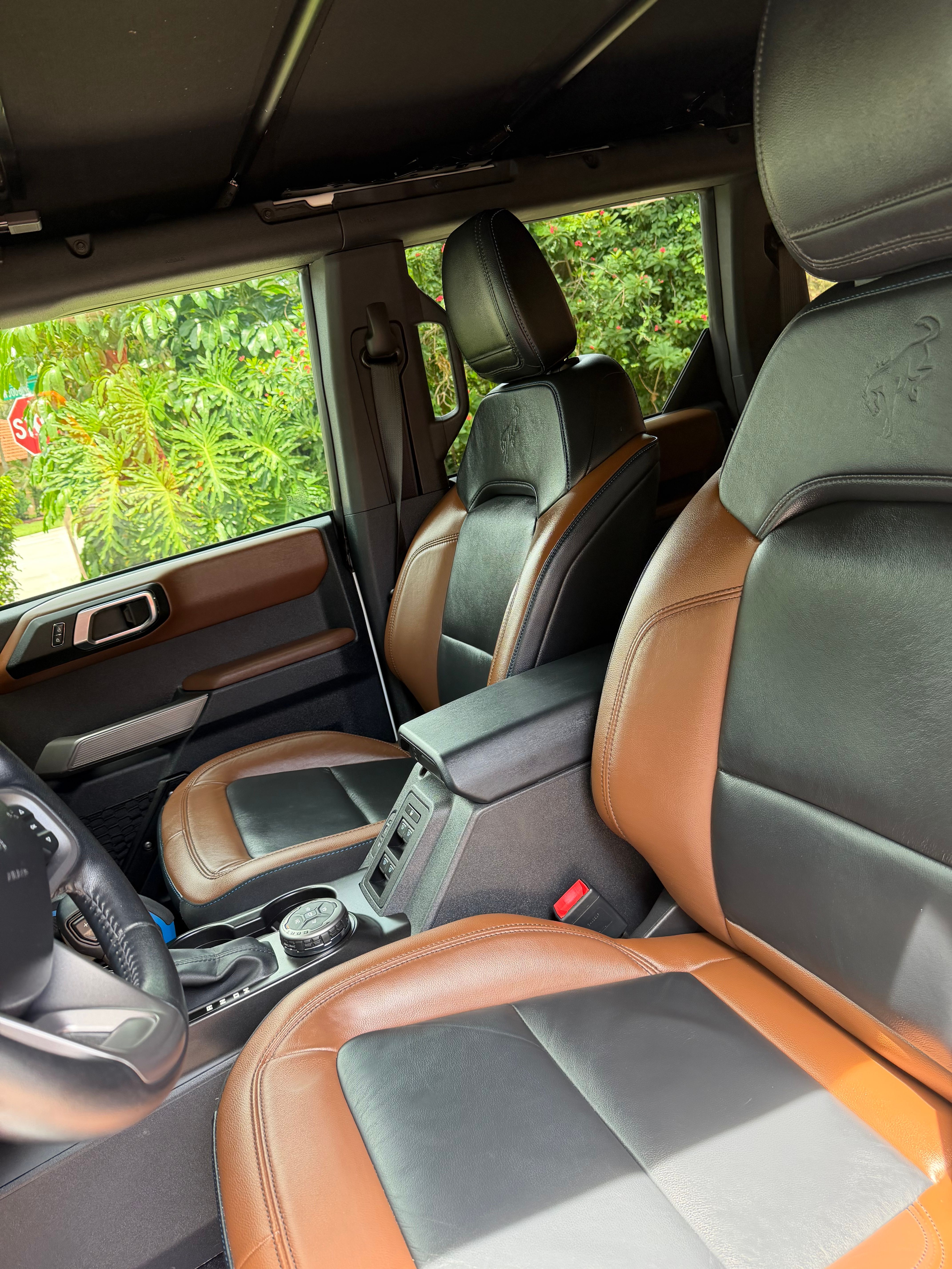 Used 2022 Ford Bronco Outer Banks AWD/4WD image 6