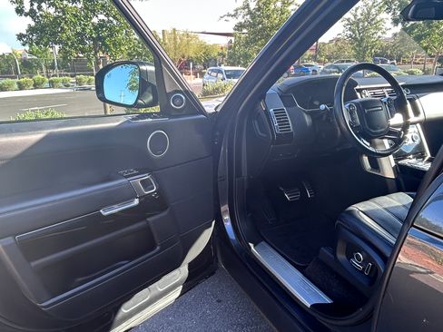 Used 2016 Land Rover Range Rover Supercharged image 16