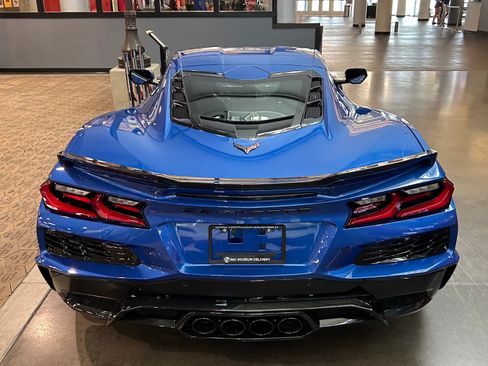 Used 2023 Chevrolet Corvette Z06 image 5