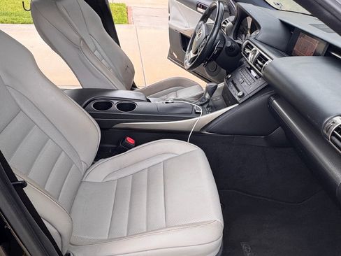 Used 2015 Lexus IS 250 w/ F-Sport Package RWD image 12