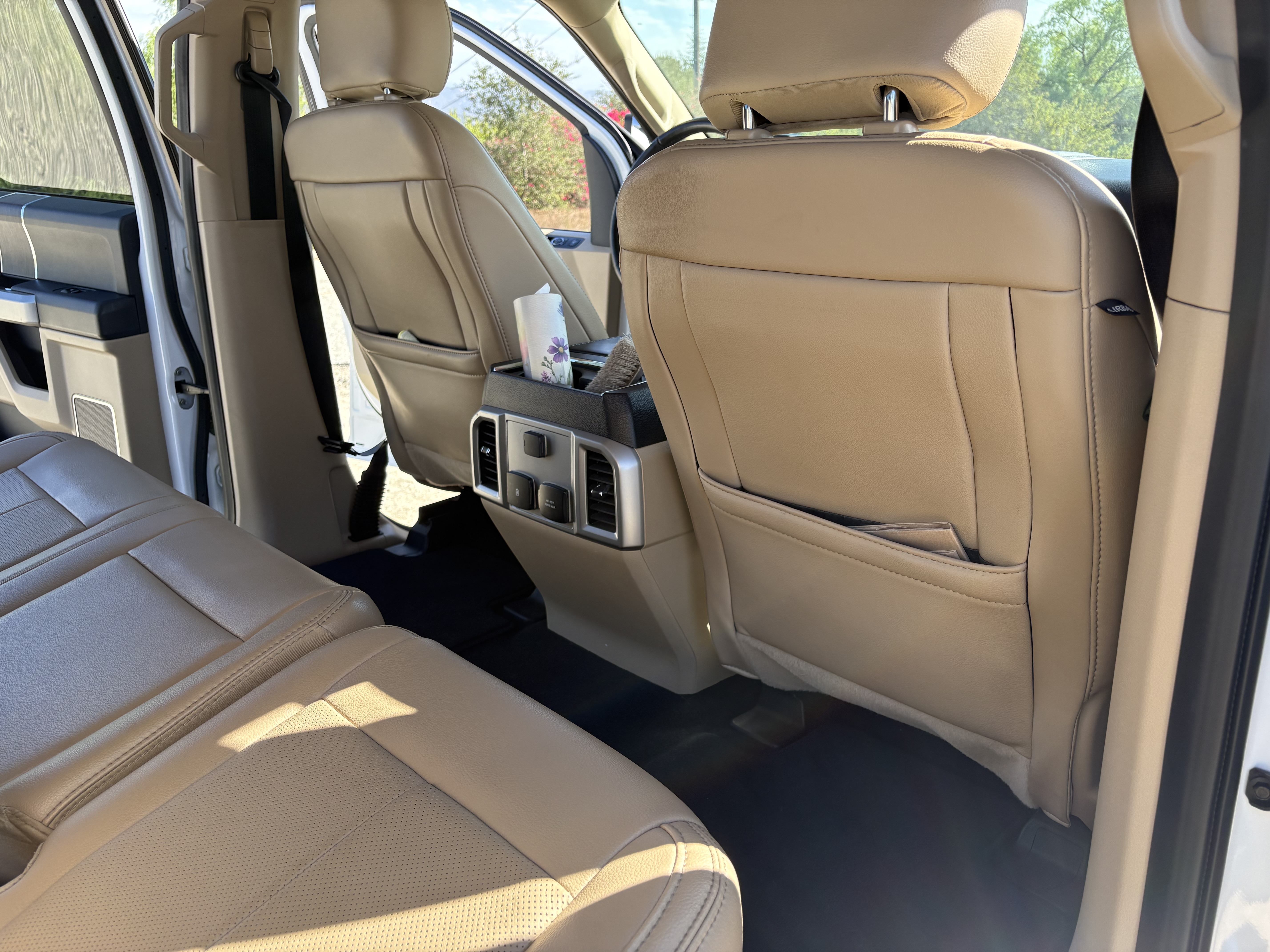 Used 2020 Ford F250 Lariat w/ Chrome Package AWD/4WD image 13